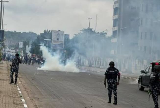 Police Fire Teargas At Protesters In Abuja