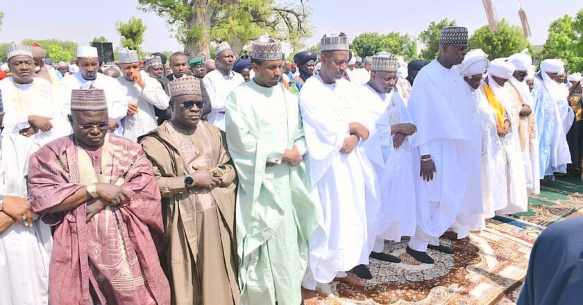 Eid-el-Kabir: UN Envoy joins Gov Inuwa, Emir of Gombe during prayers