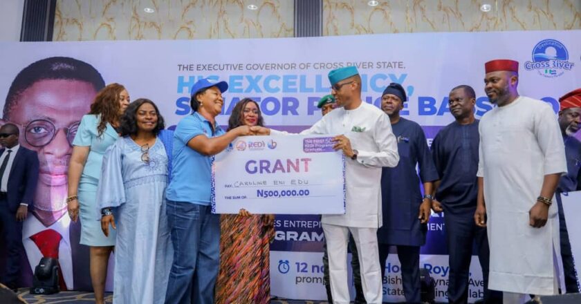 Cross River: Otu splashes N250m grants on 500 retiree