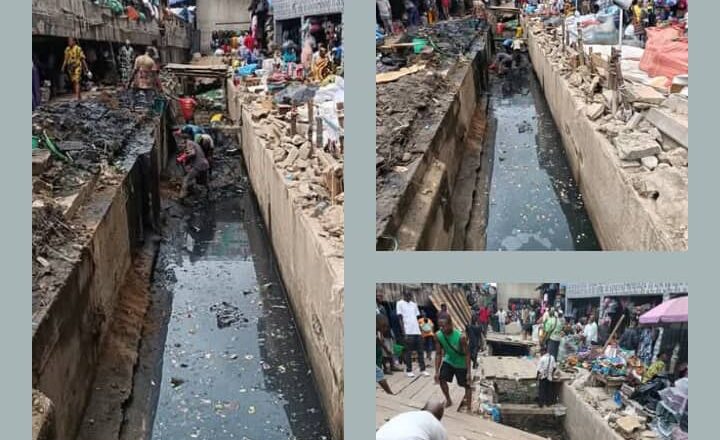 Lagos Island Council Authority Begins Desilting of Drainages and Canals