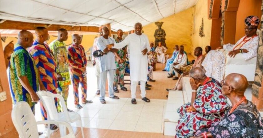 APC chieftain Oyintiloye backs Oyebamiji for Osun guber