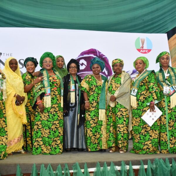 Tinubu’s daughter pledges support for Business Women of Influence