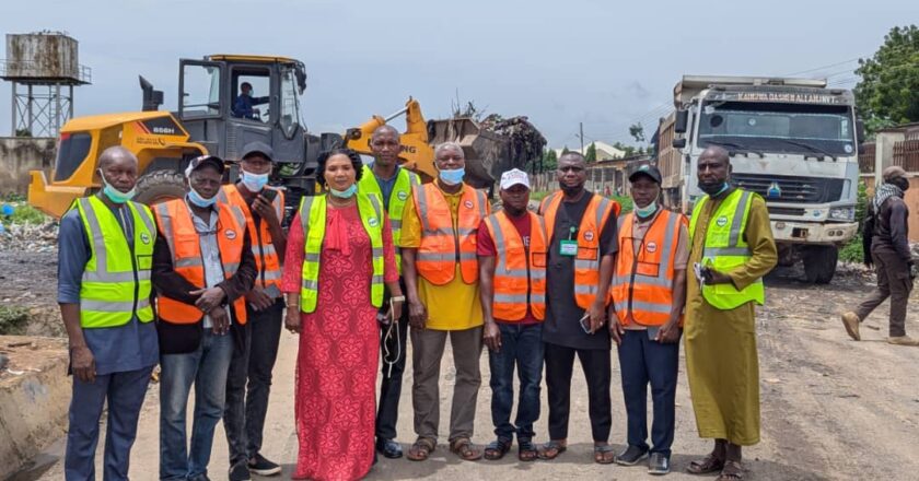 Kuje Area Council Begins Massive Refuse Evacuation, Drainage Clearance to Boost Environmental Sanitation