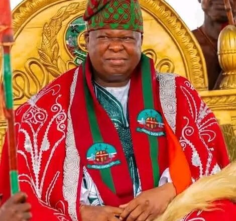 SENATOR LALONG FELICITATES WITH GBONG GWOM JOS DA JACOB GYANG BUBA @ 75, COMMENDS HIS COMMITMENT TO PEACE AND UNITY