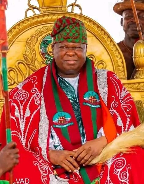 SENATOR LALONG FELICITATES WITH GBONG GWOM JOS DA JACOB GYANG BUBA @ 75, COMMENDS HIS COMMITMENT TO PEACE AND UNITY